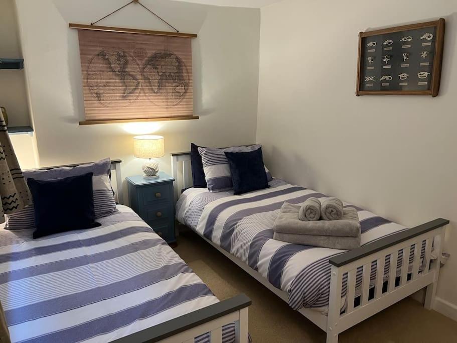 Harbourside 2 Bed Apartment, Barmouth Bridge Views Exteriér fotografie